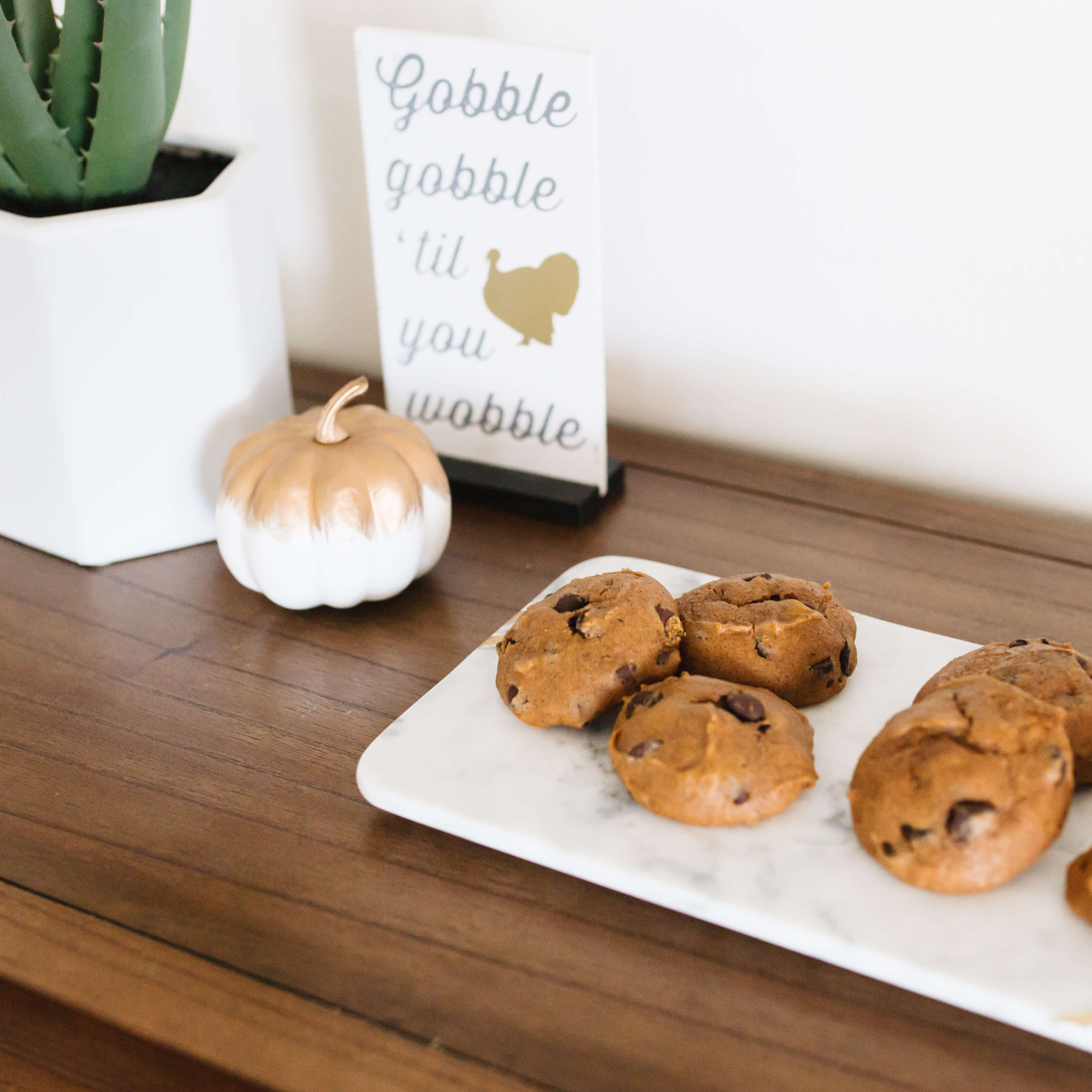 Pumpkin Chocolate Chip Cookies | Twinspiration