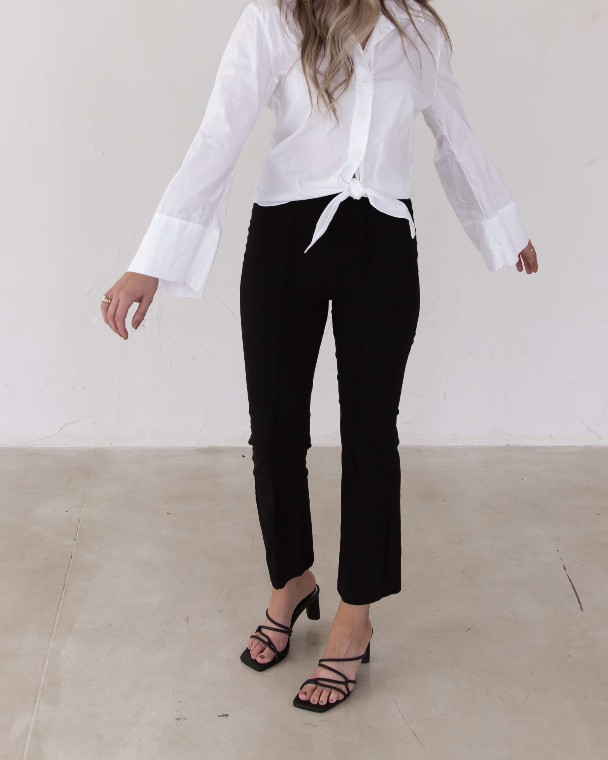 The Perfect White Button Up | Twinspiration