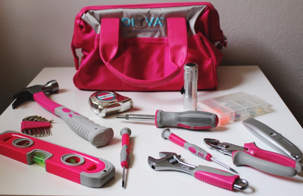 DIYVA Tool Set in Pink 