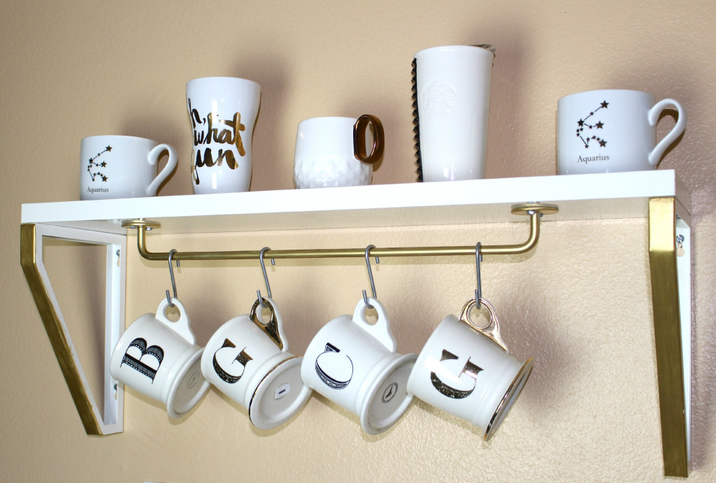 DIY Coffee Mug Shelf by Twinspiration at https://twinspiration.co/coffee-mug-shelf/