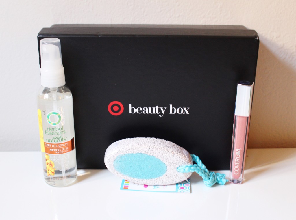 Target Beauty Box | Summer 2015 by Twinspiration: https://twinspiration.co/target-beauty-box-summer-2015/