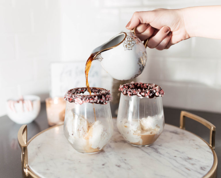 Holiday Peppermint Affogato | Twinspiration