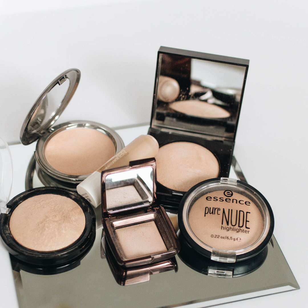 Best Natural Looking Highlighters | Twinspiration