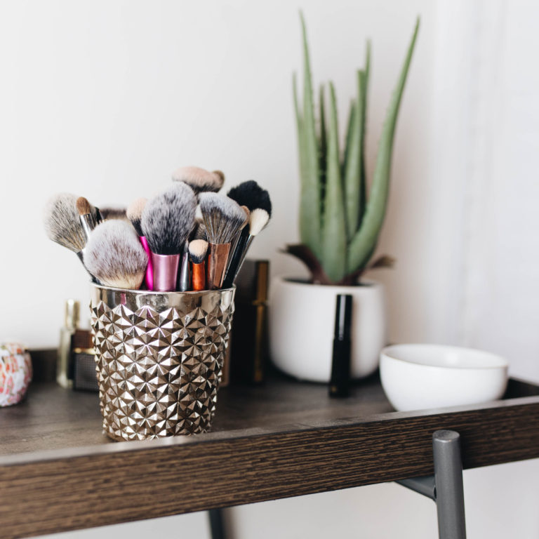 Our Favorite Makeup Brushes | Twinspiration