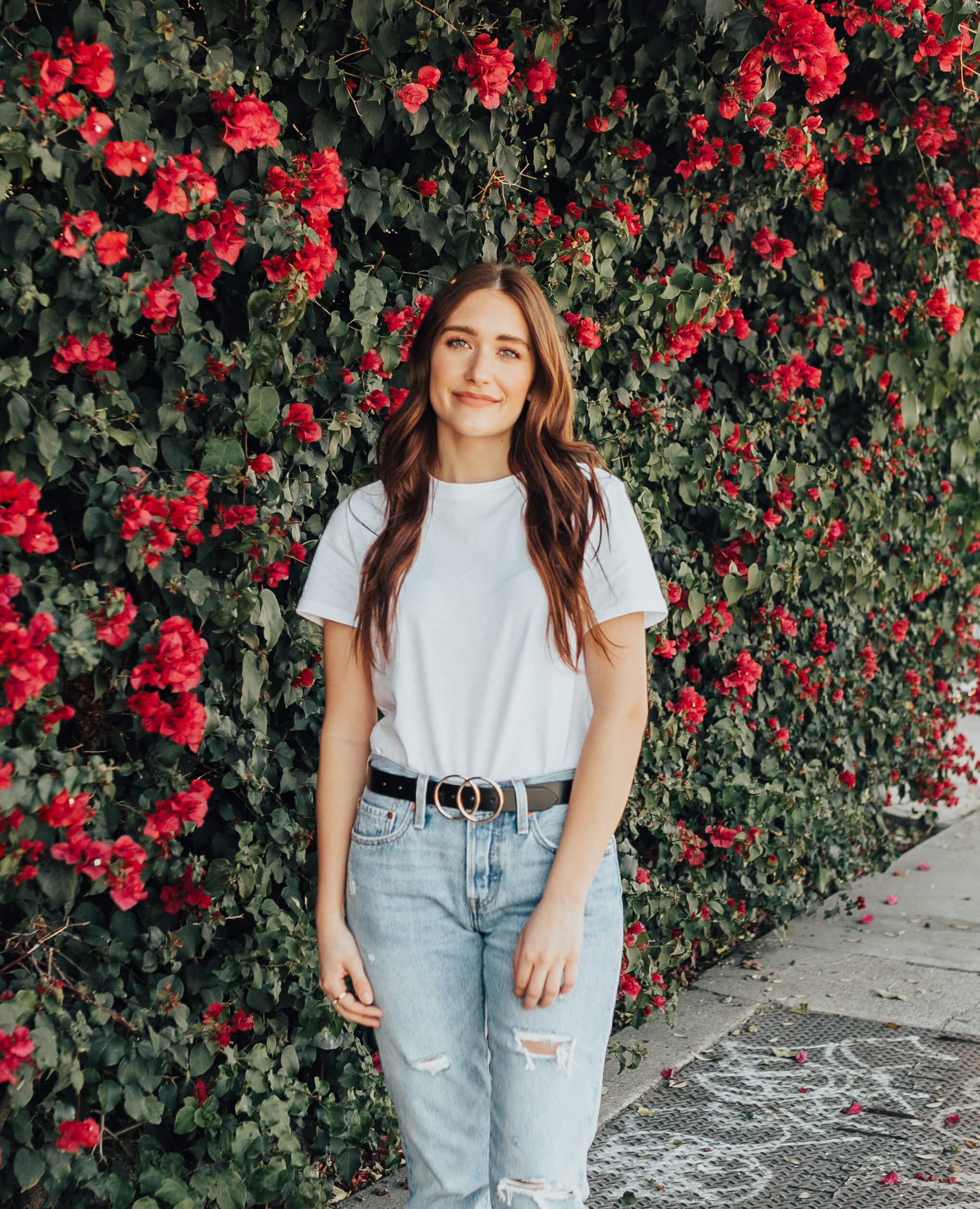 How To Style A White T-Shirt | Twinspiration