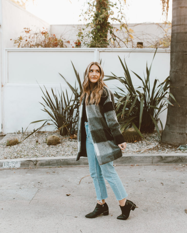 What To Wear With An Oversized Coat | Twinspiration