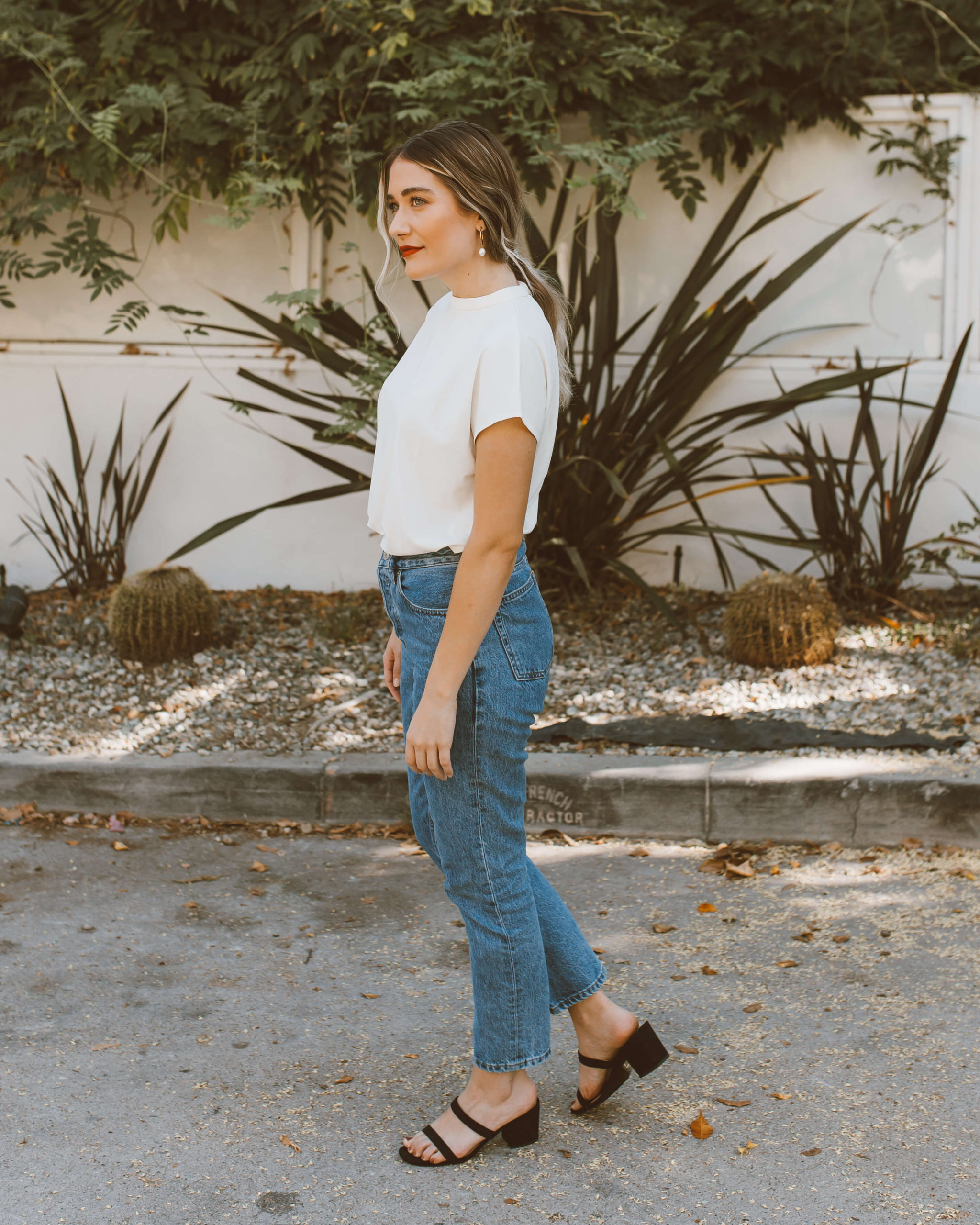Easy Ways to Dress Up Your Jeans | Twinspiration