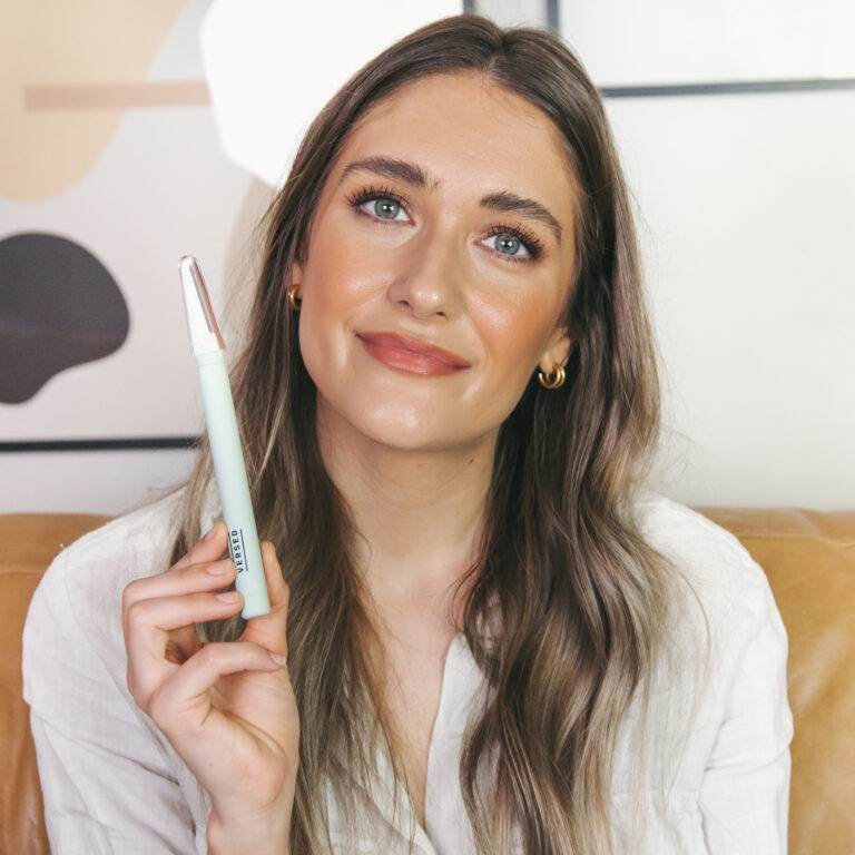 Versed Dermaplaning Tool Reveiw | Twinspiration