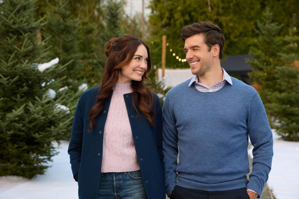 All I Need For Christmas | Reviewing 2024 Hallmark Christmas Movies