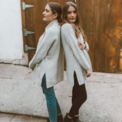 One Piece, Two Ways: Gray Sweater Jacket | Twinspiration