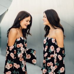 5 Ways to Live A Happier Life by Twinspiration