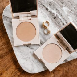 ILIA Highlighter + Bronzer Review | Twinspiration