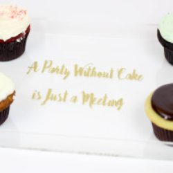 DIY Cupcake Tray by Twinspiration