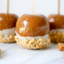 Snickerdoodle Caramel Apples